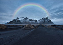开云体育登录-松弛！谢尔基对阵切尔西的比赛中玩立水瓶游戏